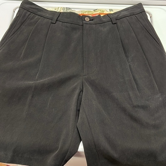 TOMMY BAHAMA SILK COTTON TROUSER SHORTS SIZE 33 - Picture 9 of 9